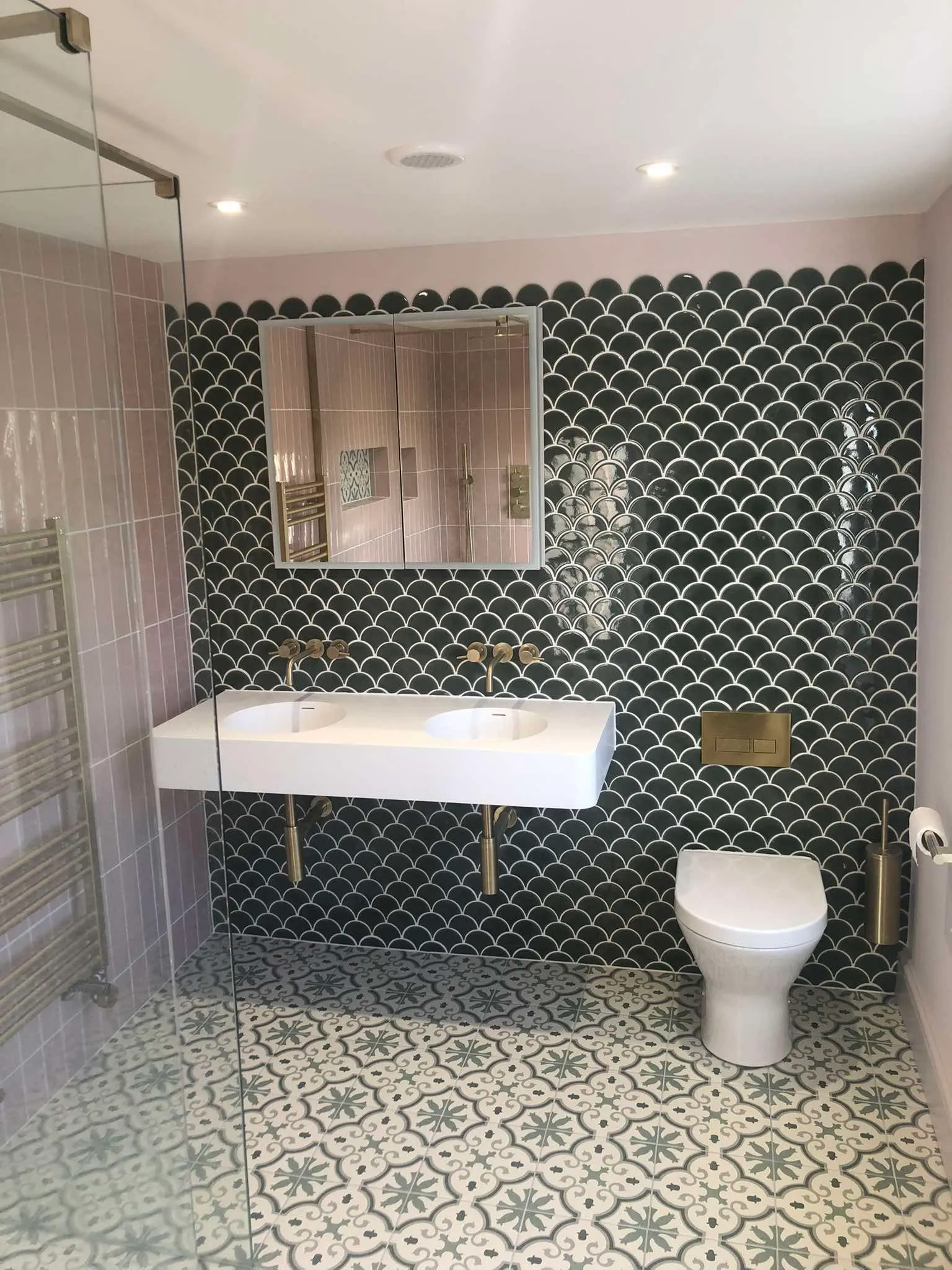 En-suite Bathroom Tiling